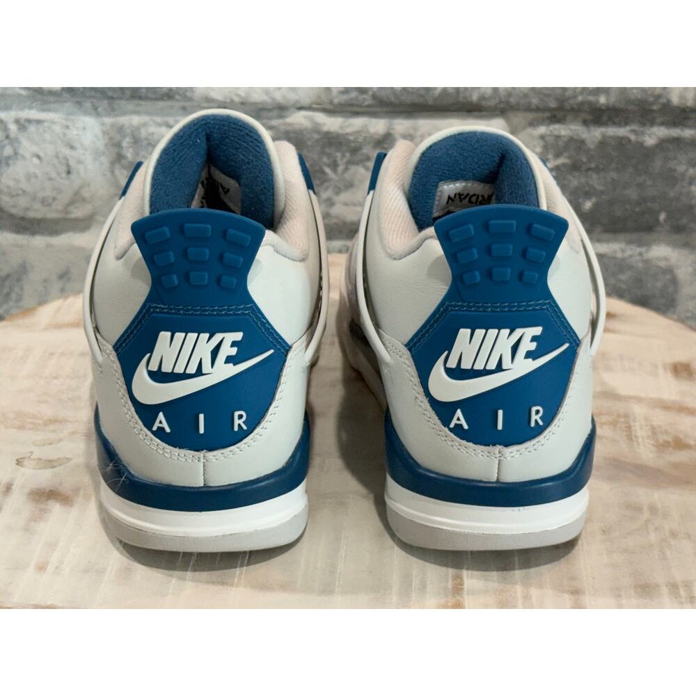 Jordan 4 Military Blue Size 3.5 FV5029-141 VNDS - Picture 4 of 9